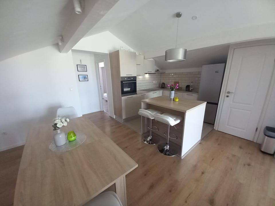One bedroom loft apartment with nice view Apartment in Zadar County