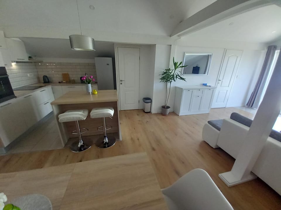 One bedroom loft apartment with nice view Apartment in Zadar County
