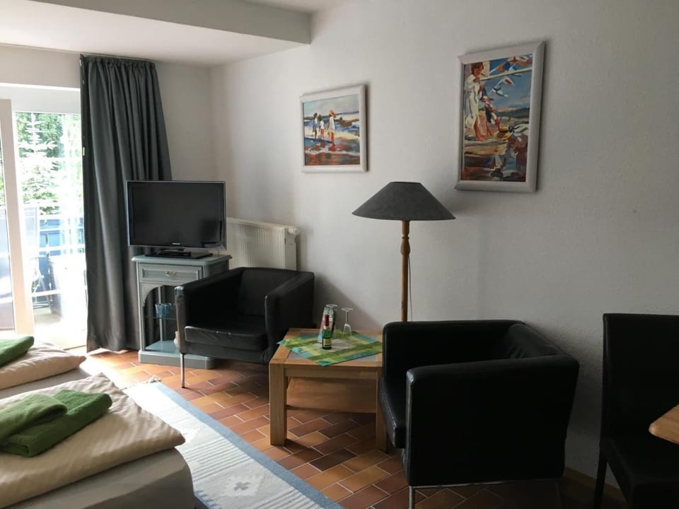 Gaestehaus-W-8 Apartment in Prerow