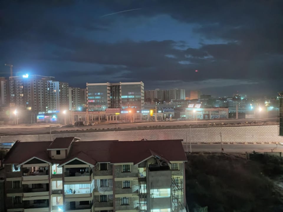 Nearby landmark, Neighbourhood, City view, Street view