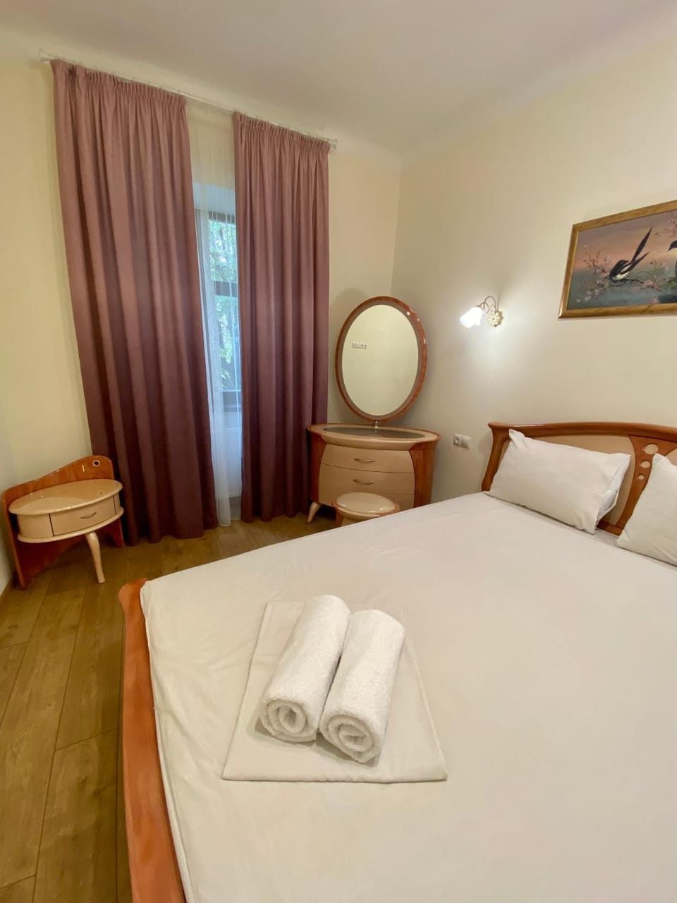 Yaroslav Osmomysl Square Apartments Apartment in Lviv