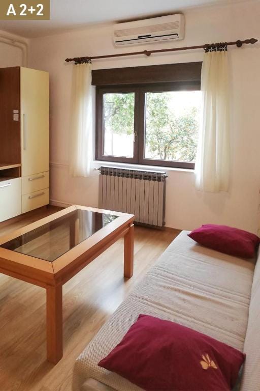Living room, Bedroom