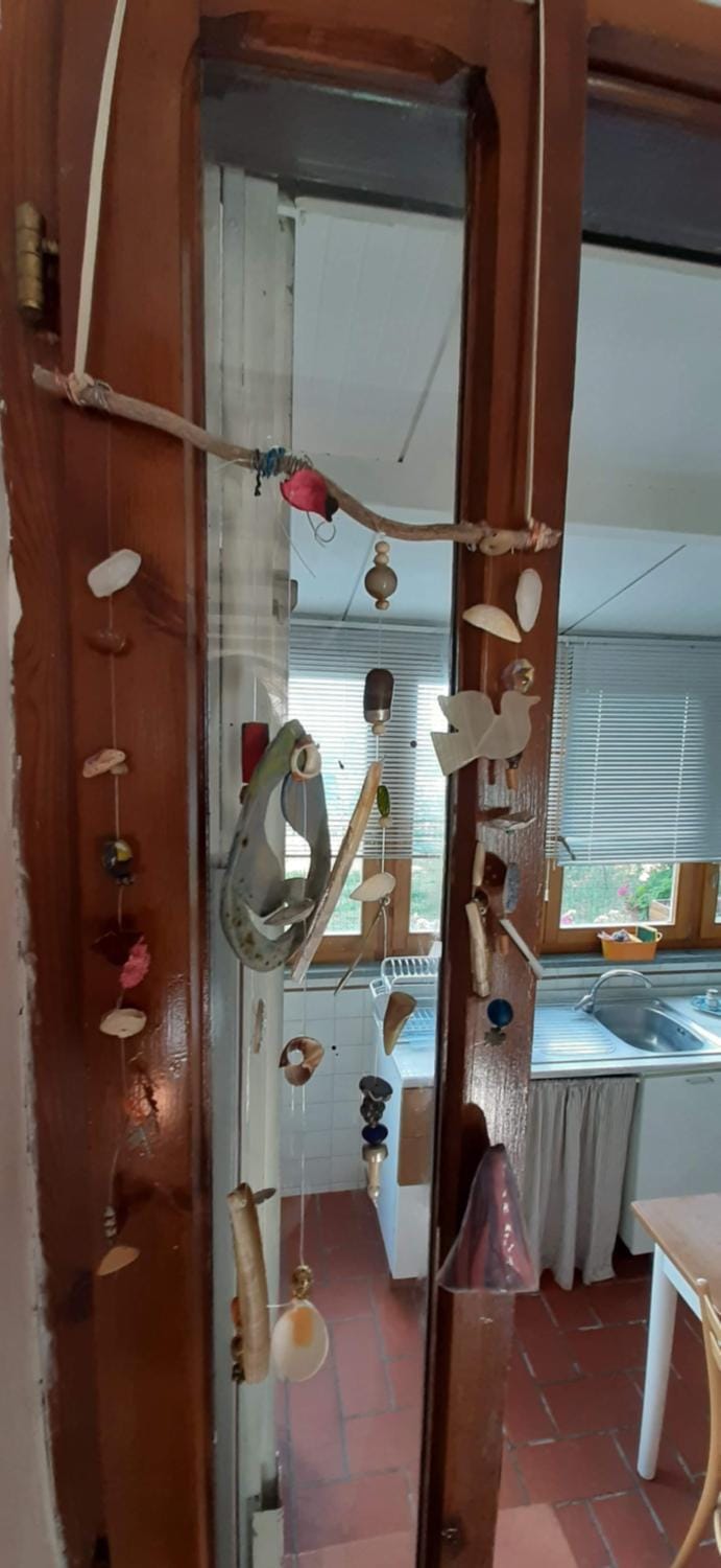 Kitchen or kitchenette, Decorative detail, Seating area, Dining area