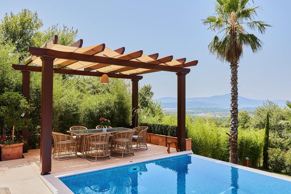 Przice Gardens Apartment with Pool Apartment in Kotor Municipality