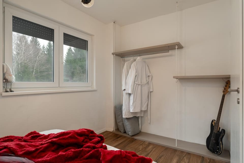 Bedroom, wardrobe