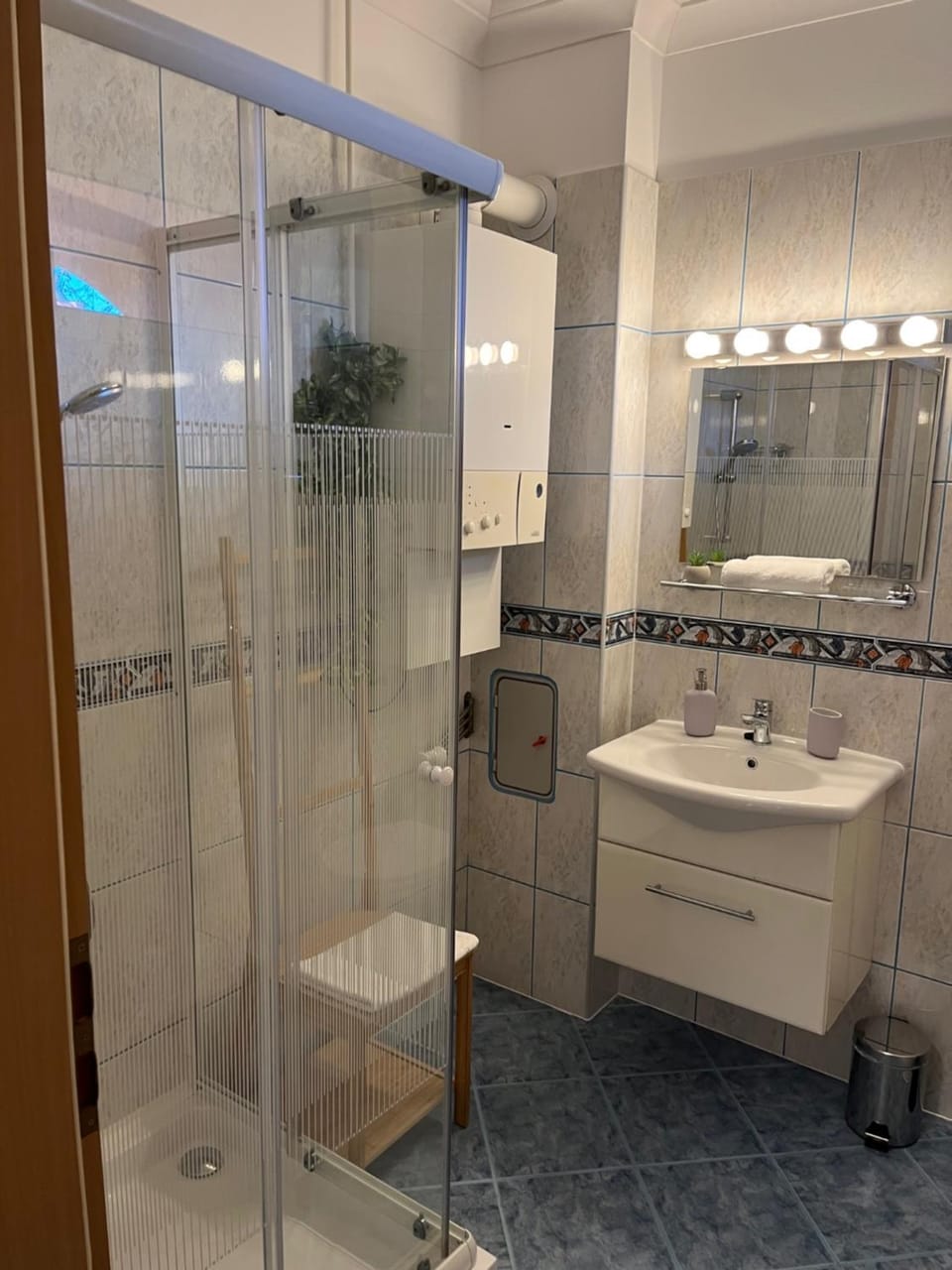 Y Apartman Apartment in Hungary