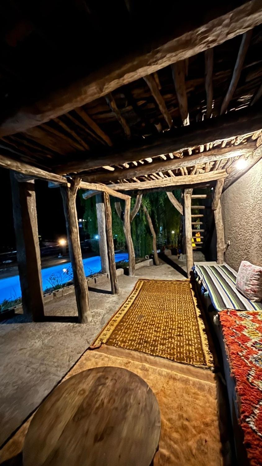 Patio, Natural landscape, sunbed