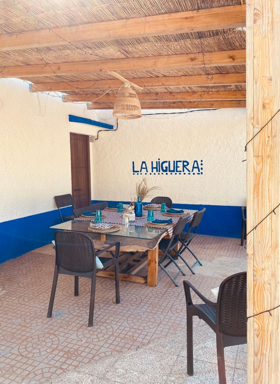 Off site, Garden, Entertainment