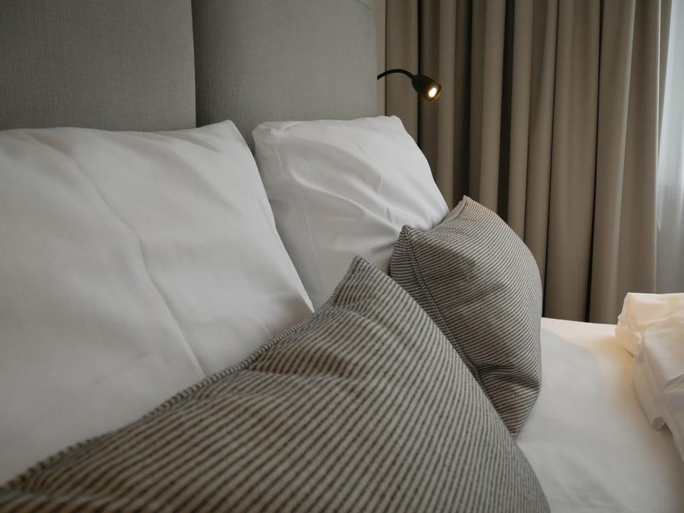 Decorative detail, Bedroom
