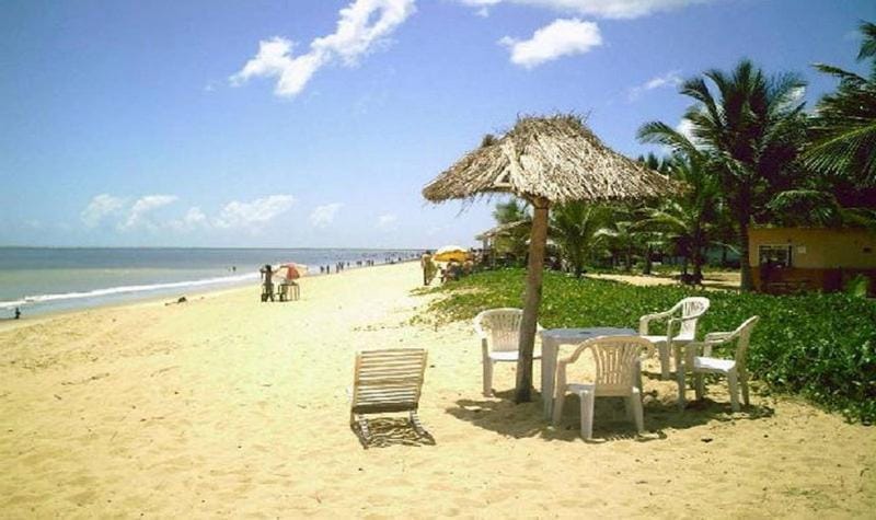 Residencial Gaivotas 40m da praia Nova vicosa House in State of Espírito Santo, Brazil