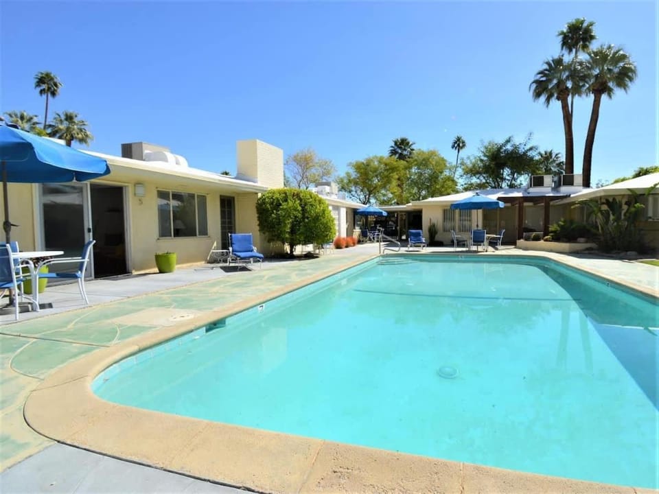 PS Downtown Condominium House in Palm Springs