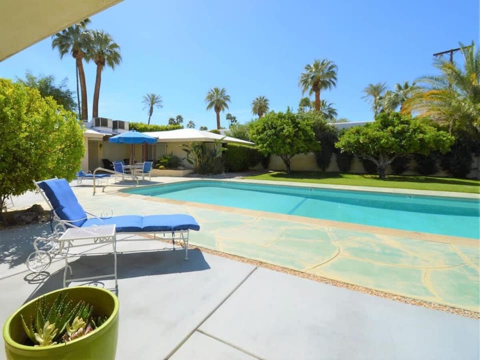 PS Downtown Condominium House in Palm Springs