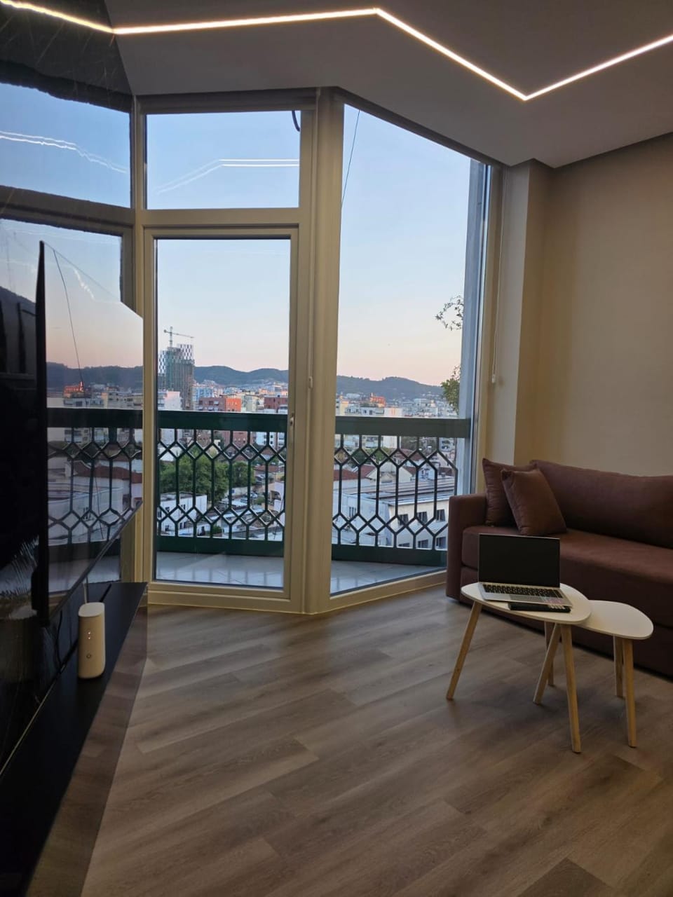 View (from property/room), Balcony/Terrace, Living room, Seating area