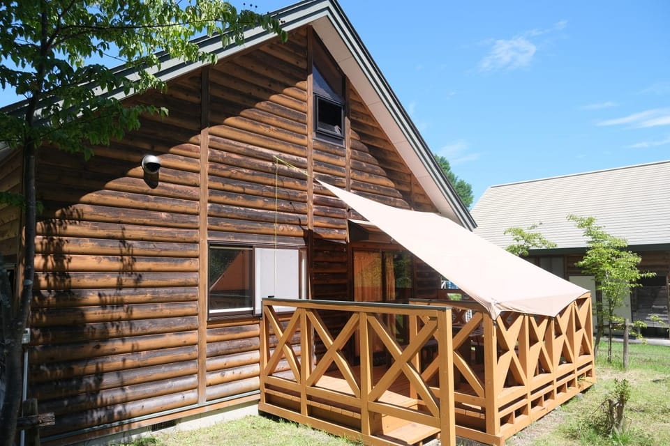 Property building, Balcony/Terrace