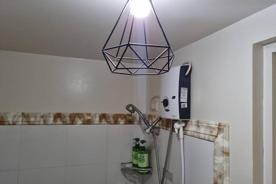CENTROPOLIS 4, Fun & Playful Apartment in Muntinlupa