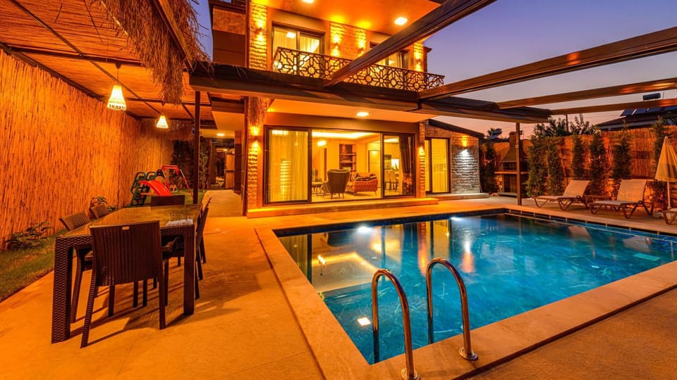 Lounge or bar, Swimming pool