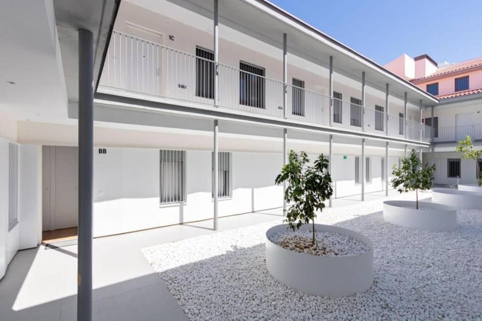 Triana Pages Oasis by Valcambre Apartment in Seville
