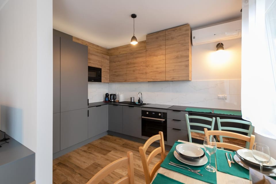 Apartamenty Pod Lasem z klimatyzacją i 2 sypialniami - Dream Apart Apartment in Czechia