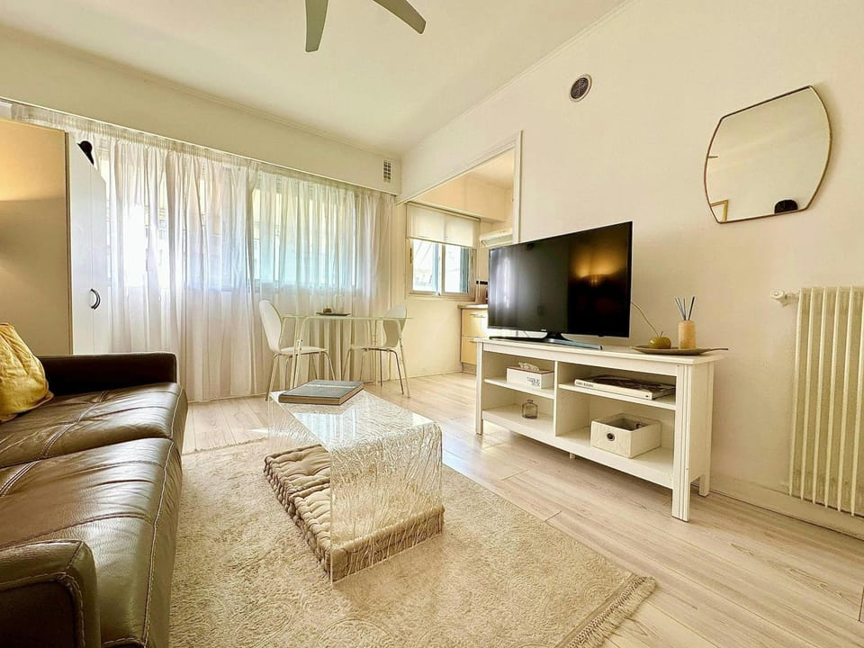 Communal lounge/ TV room, TV and multimedia, Other, Seating area, Evening entertainment