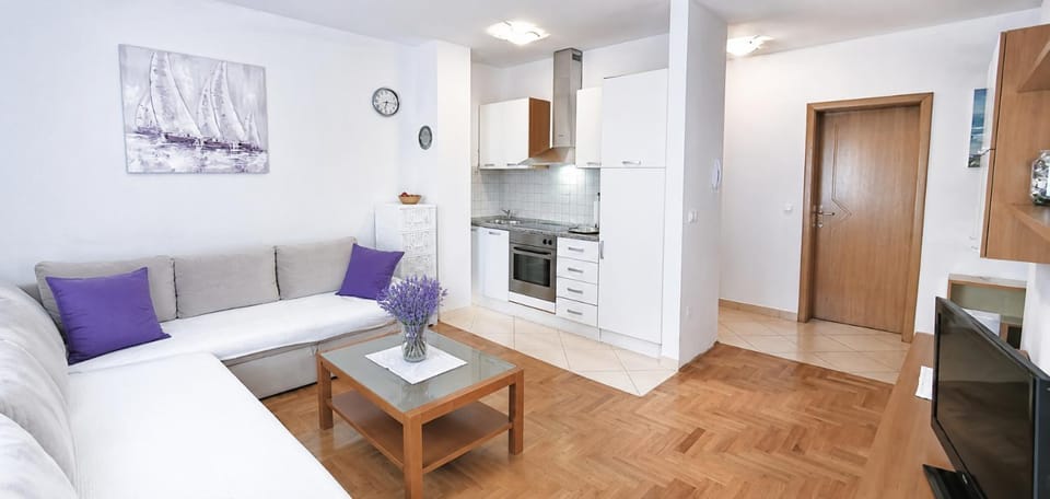 Malinska Apartment Conty Apartment in Primorje-Gorski Kotar County