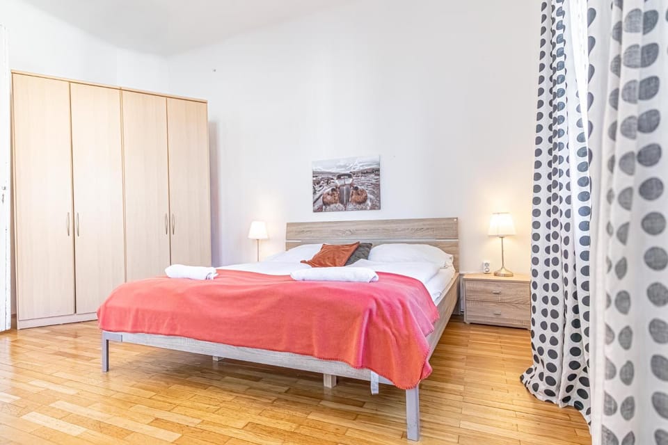 Bed, Bedroom, wardrobe