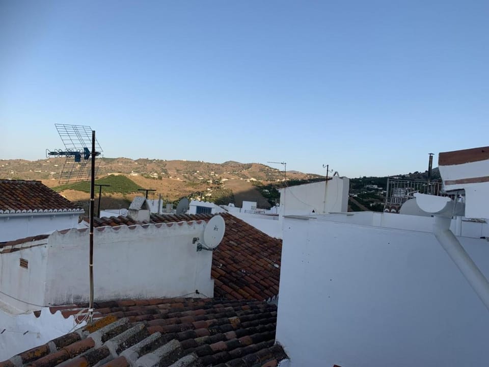 City view, Street view
