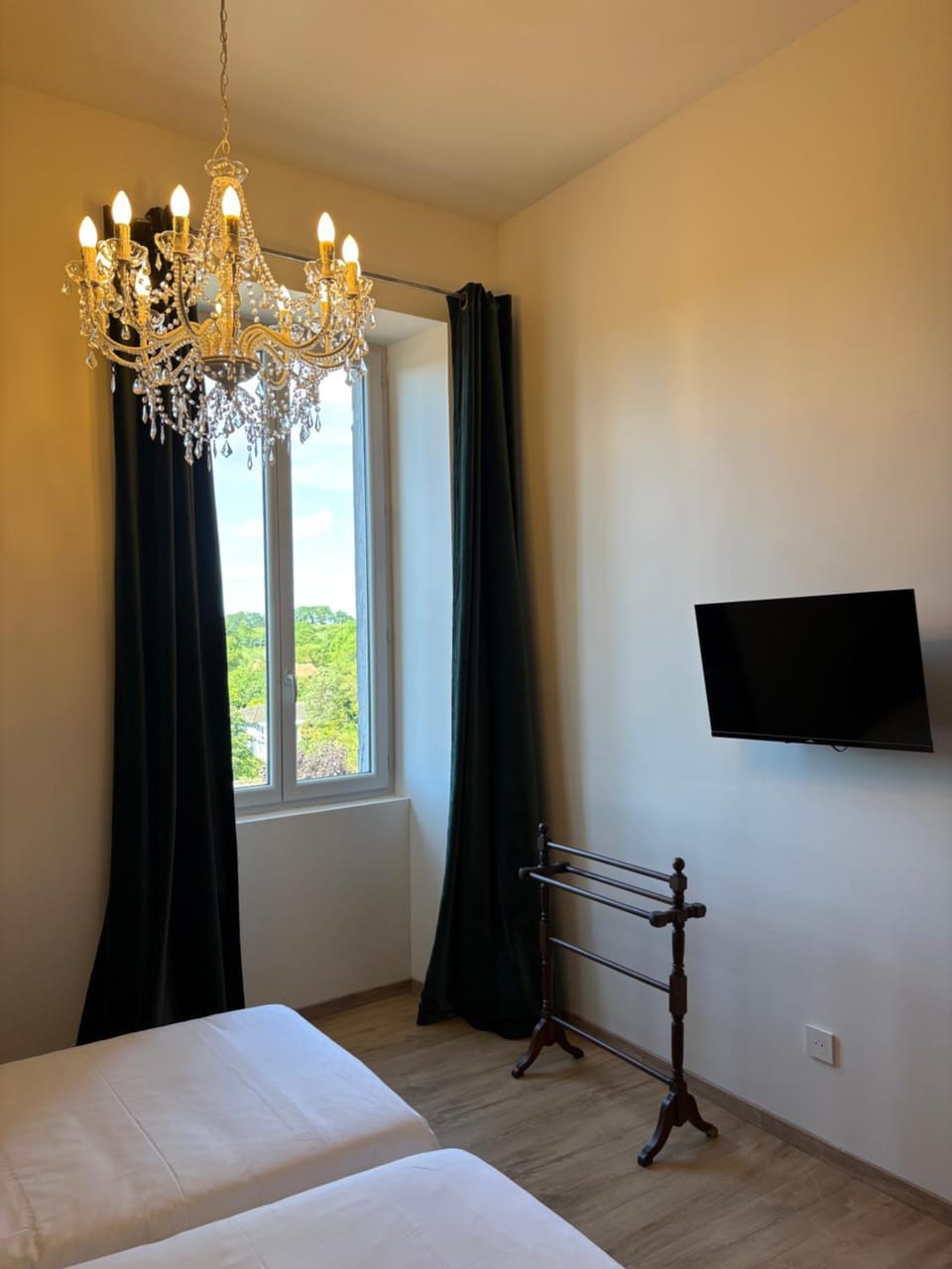 Les Chambres du Montréal et l'Hôtel particulier Bed and Breakfast in Occitanie