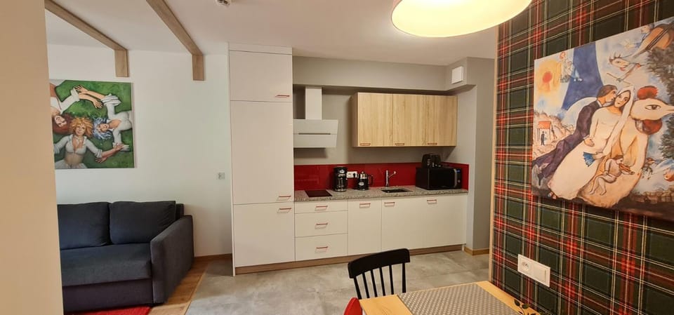 Kitchen or kitchenette, Living room, Dining area