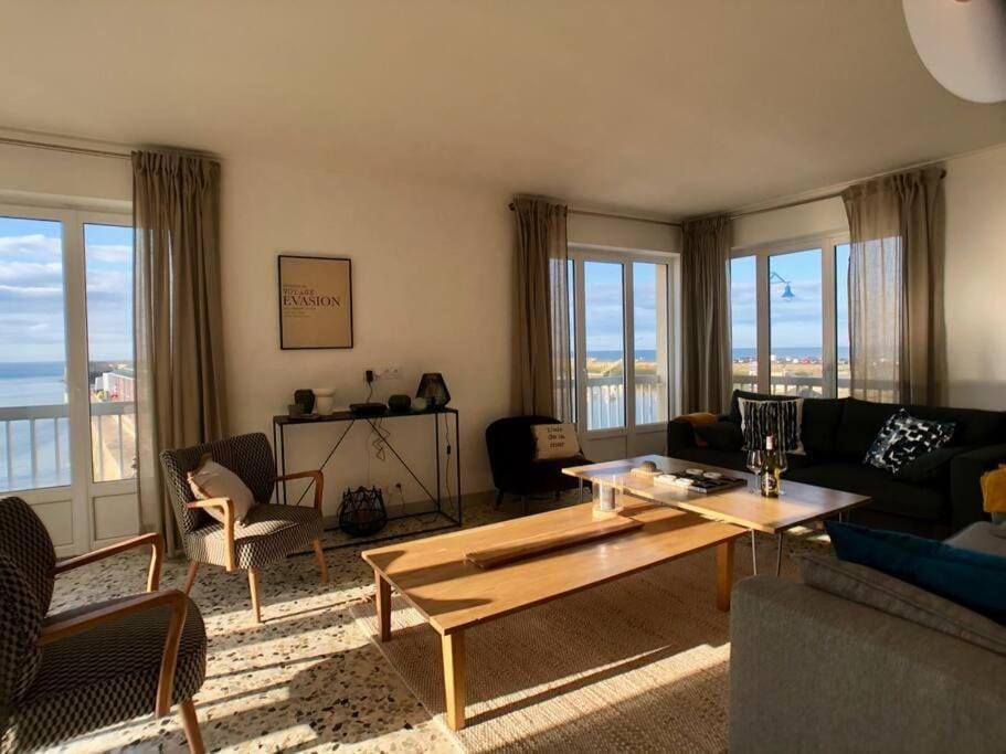 La Terrasse du Port - Front de Mer - 10 Personnes House in Normandy