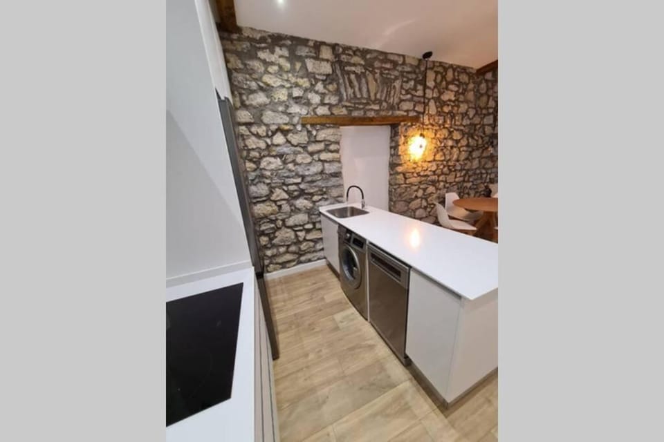 119A - Espectacular apartamento en pleno centro by R2R Consulting Apartment in Gijón