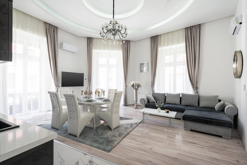 Király Luxury Apartments with free parking Apartment in Budapest