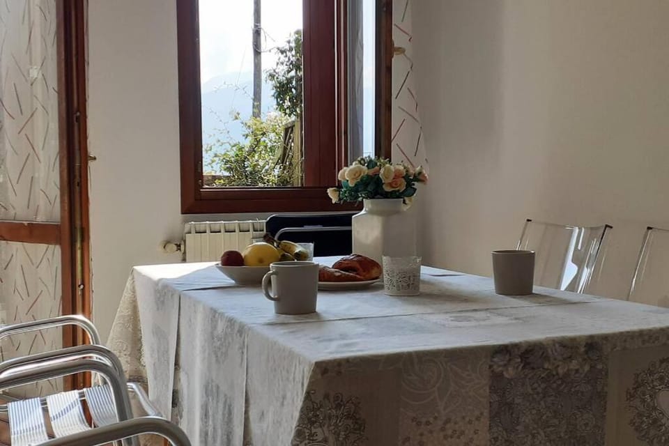 Feel at Home - CASA LOREDANA Apartment in Lovere