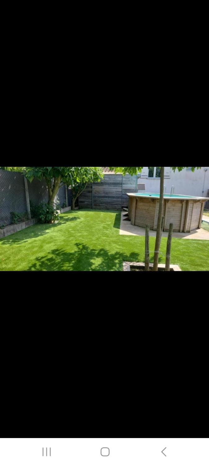 Maison individuelle 90m2 avec véranda et piscine House in Provence-Alpes-Côte d'Azur