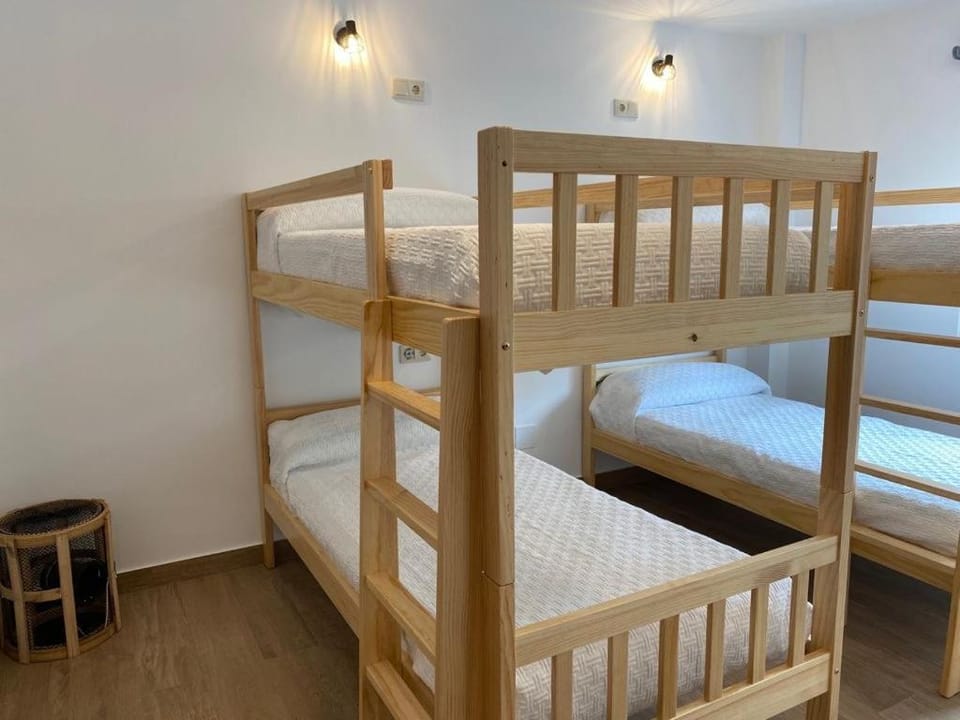 bunk bed