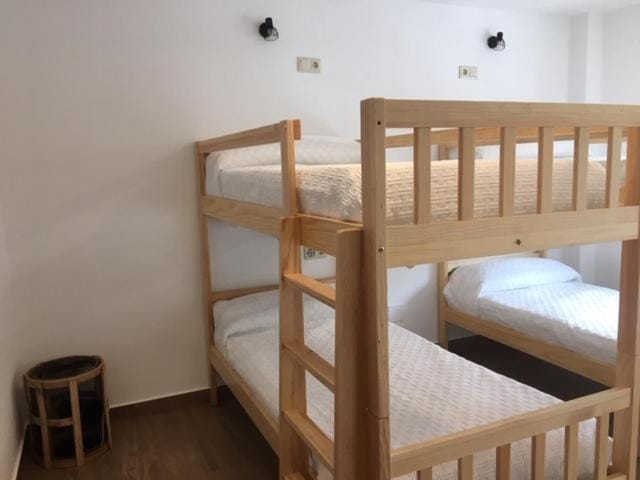 bunk bed