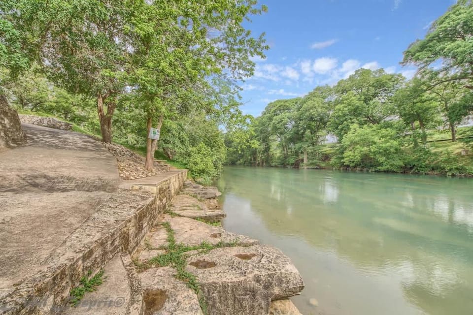 PRD 2462 Players Place House in Canyon Lake