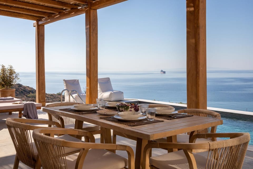 Pool view, Pool view, Swimming pool, Swimming pool, Breakfast