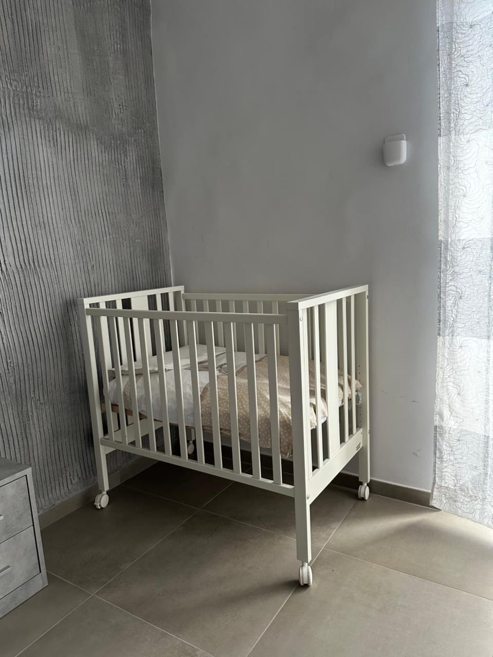 cot