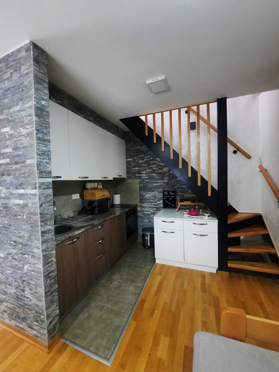 pet friendly, stove, kitchen