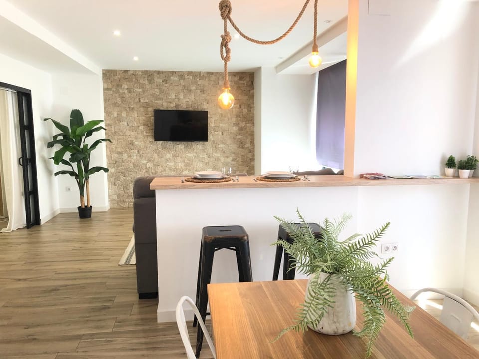 Kitchen or kitchenette, Living room
