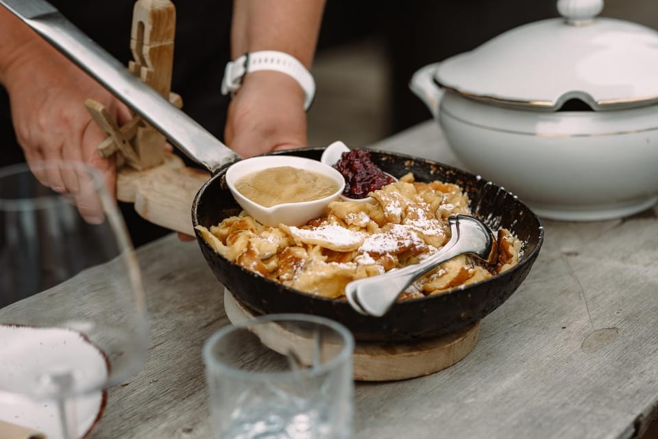 Restaurant/places to eat, Food and drinks, Food