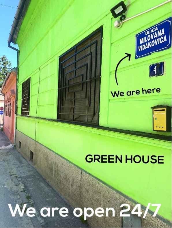 Sobe sa sopstvenim KUPATILOM Private rooms bathroom In CENTER Bed and Breakfast in Novi Sad