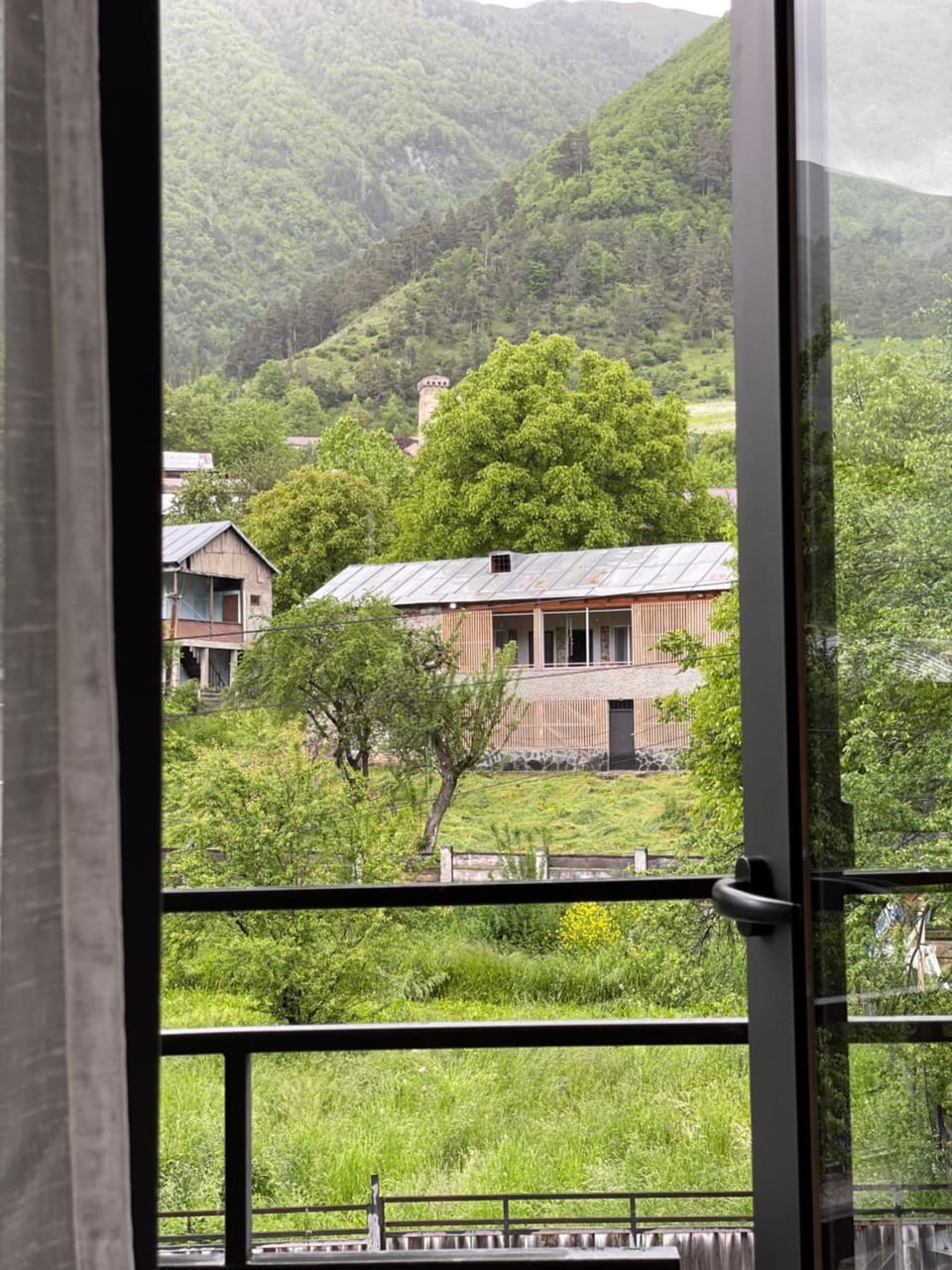 View (from property/room), Balcony/Terrace, Mountain view