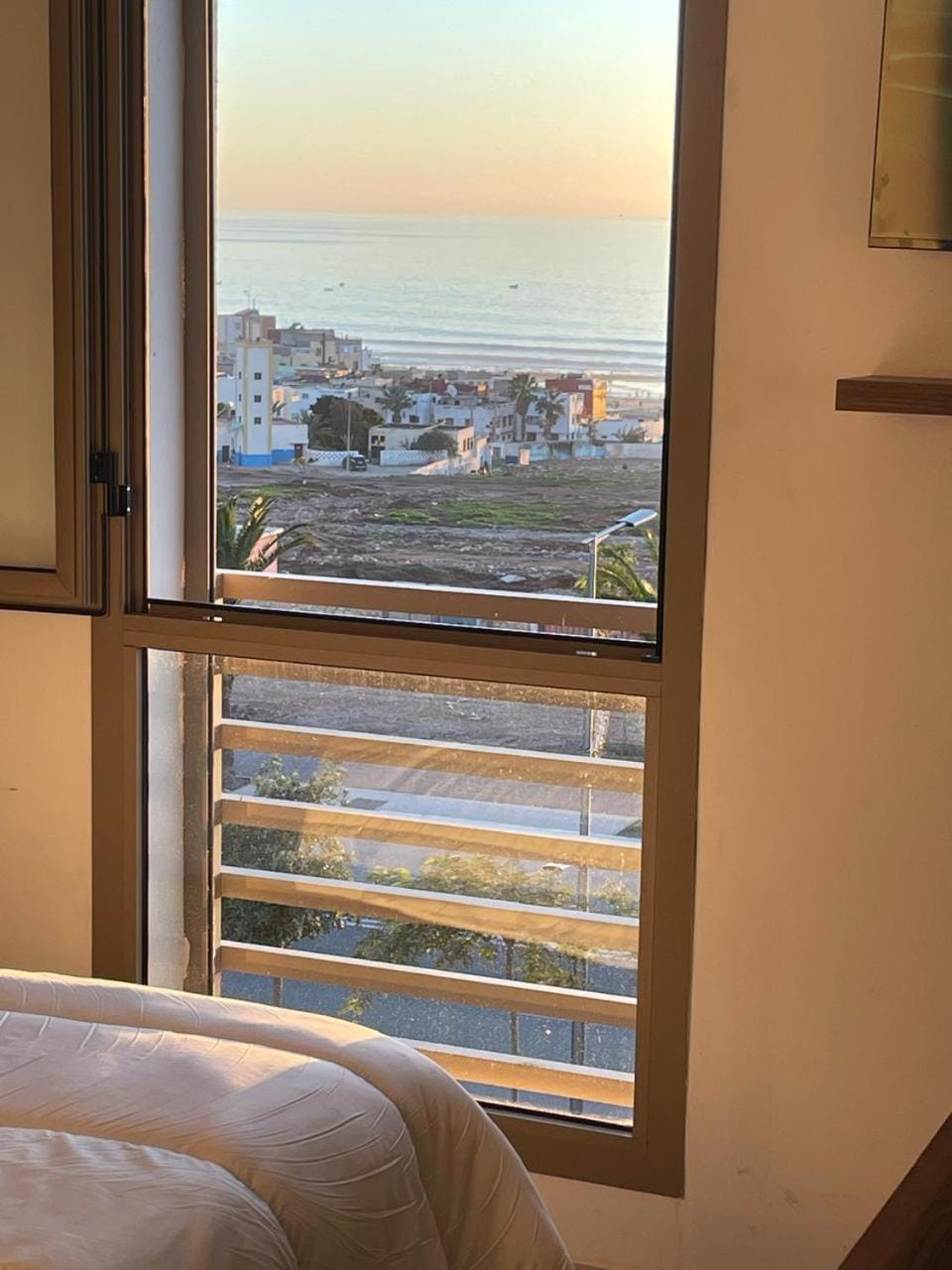 Activities, Bird's eye view, View (from property/room), View (from property/room), City view, City view, Garden view, Garden view, Lake view, Lake view, Mountain view, Mountain view, Pool view, Pool view, River view, River view, Sea view, Sea view, Street view, Quiet street view, room service, shuttle, shuttle, VIP, VIP