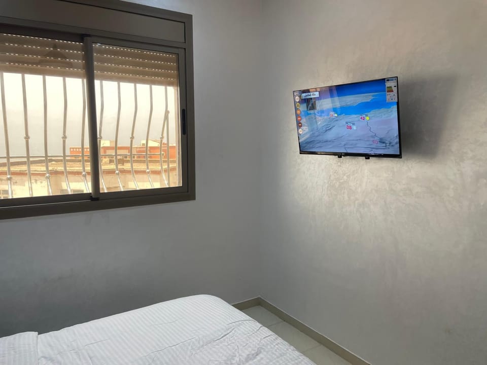 Communal lounge/ TV room, Bed, TV and multimedia, Photo of the whole room, Evening entertainment, Bedroom