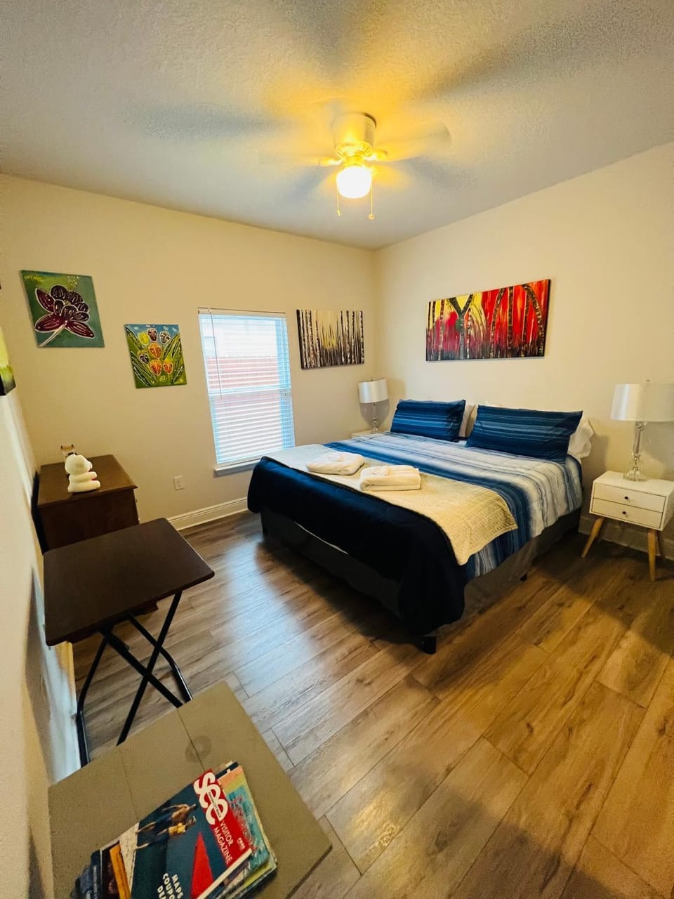Photo of the whole room