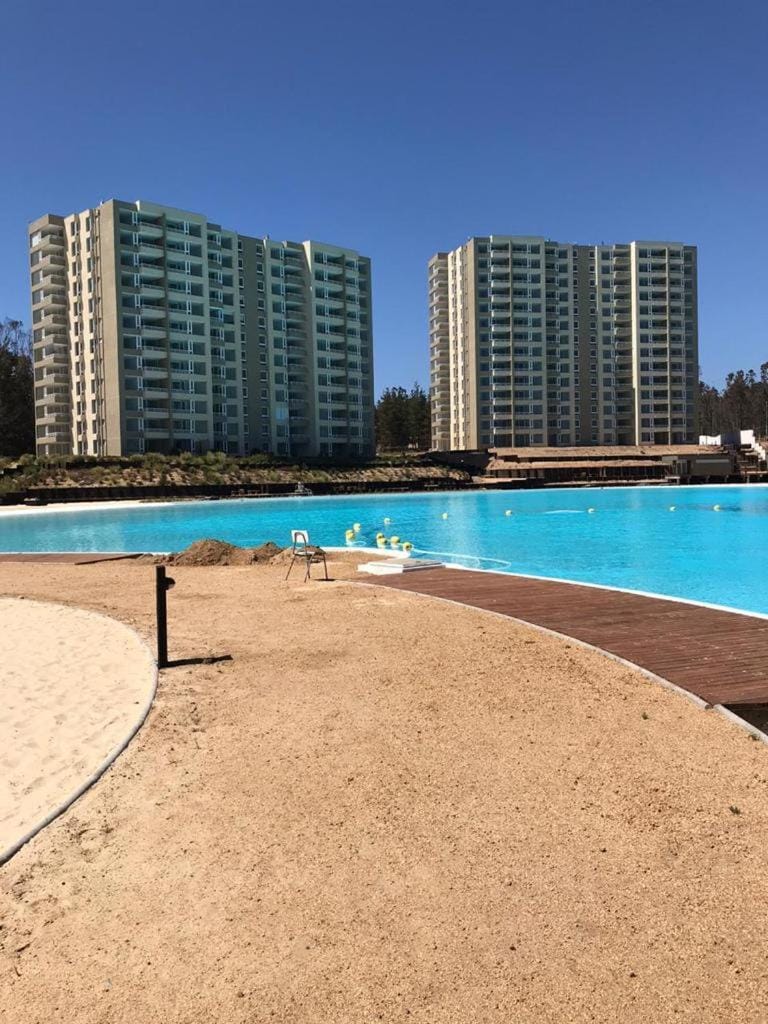 Property building, Swimming pool