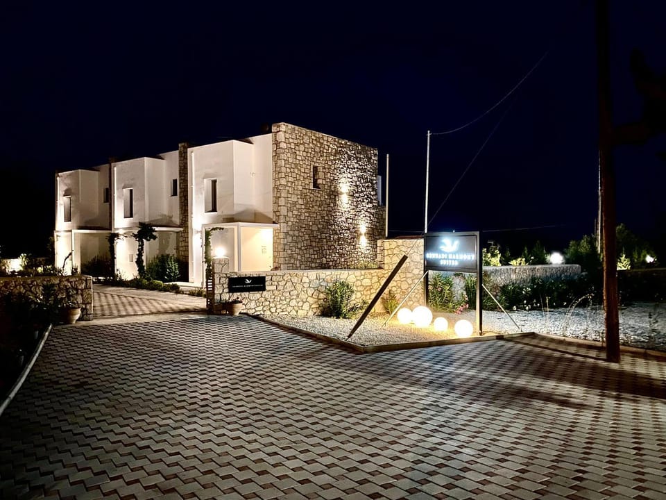 Property building, Night