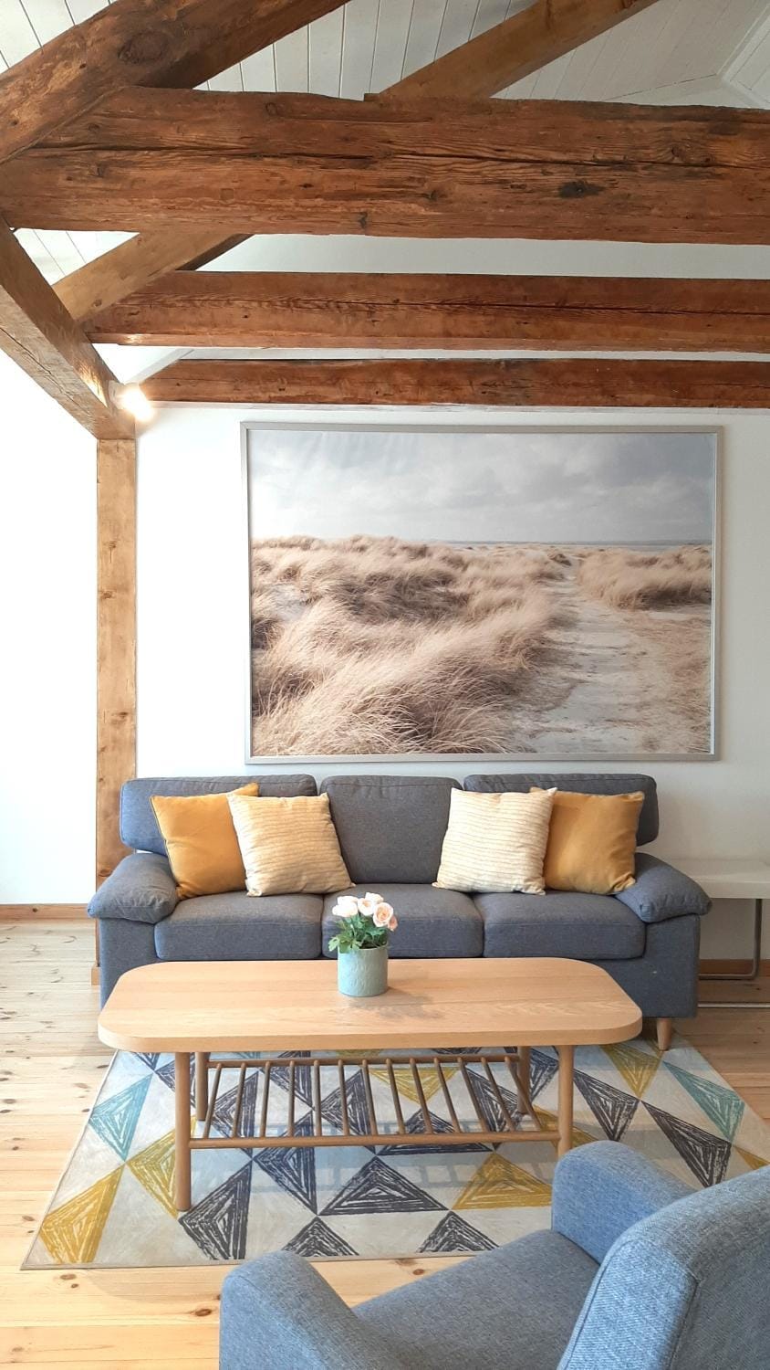 Lounge or bar
