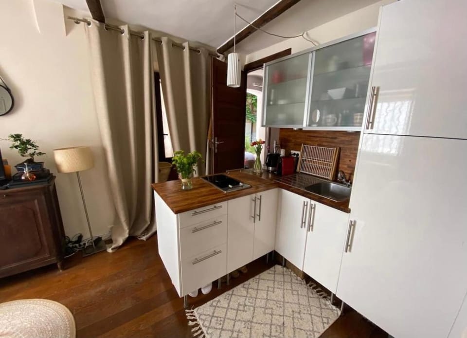 Studio au cœur du Vieil Antibes Apartment in Antibes